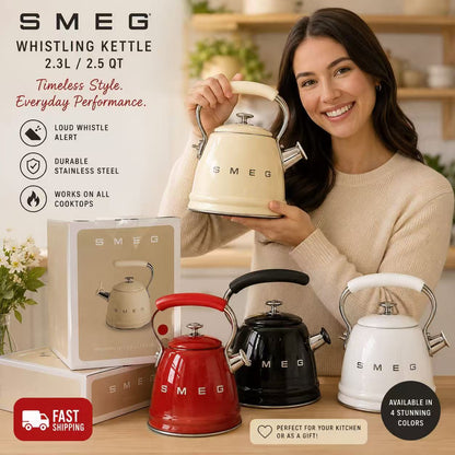 SMEG Whistling Kettle 2.3L / 2.5 QT — Retro Stovetop Kettle